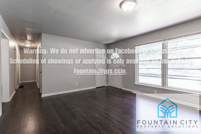 Photo - 1808 N Kiger Rd