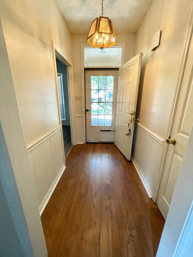 Photo - 18161 Silver Leaf House