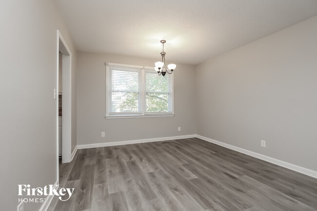 Photo - 418 Helton Dr