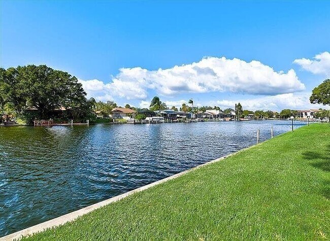 Photo - 6326 Grand Bahama Cir Unit H