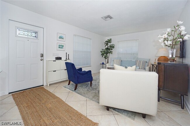 Photo - 768 96th Ave N
