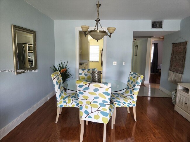 Photo - 12501 SW 14th St Unit 314R
