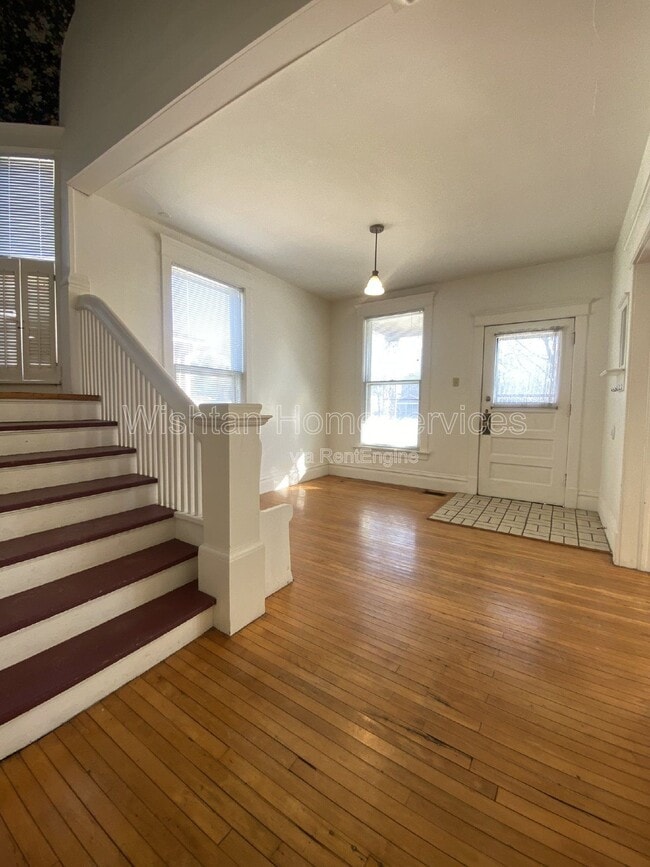 Photo - 224 N Ward St