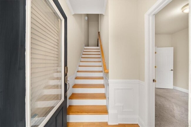 Photo - 205 16th St NW