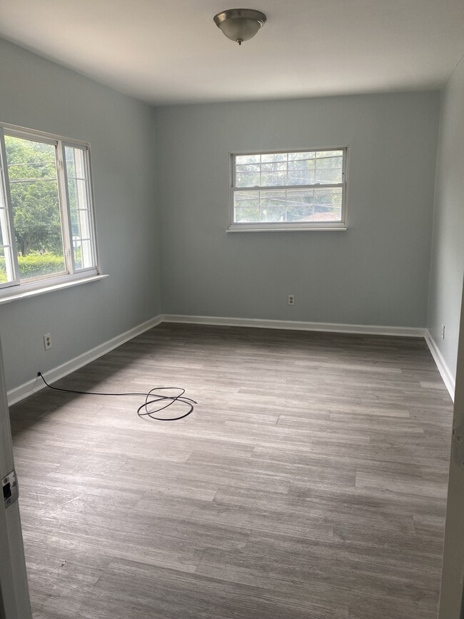 131 Johnston Rd