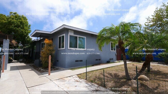 Building Photo - 4432-4438 Mentone Street Unit 4432