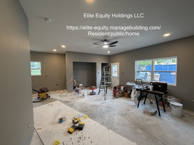 Photo - 328 N Wayne St