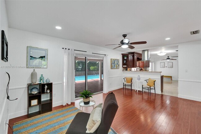 Photo - 7360 SW 120th St