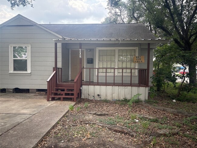 Building Photo - 602 Randall St Rental