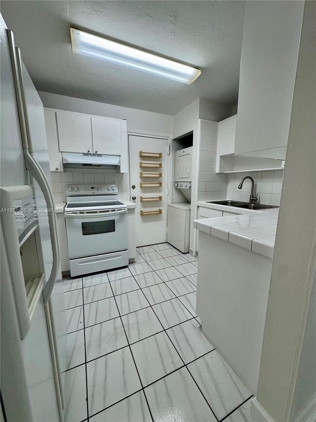 Photo - 13700 SW 62nd St Unit 113