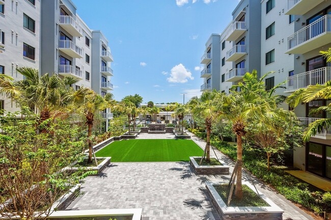 Greenspace courtyard with lounge seating