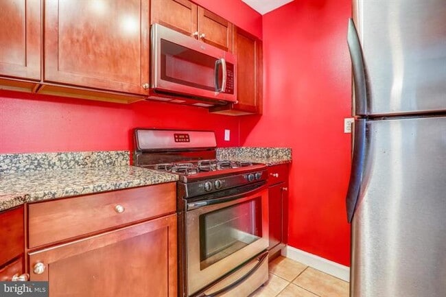 Photo - 4473 B St SE