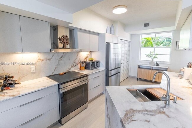 Photo - 3255 NE 184th St Unit 12407