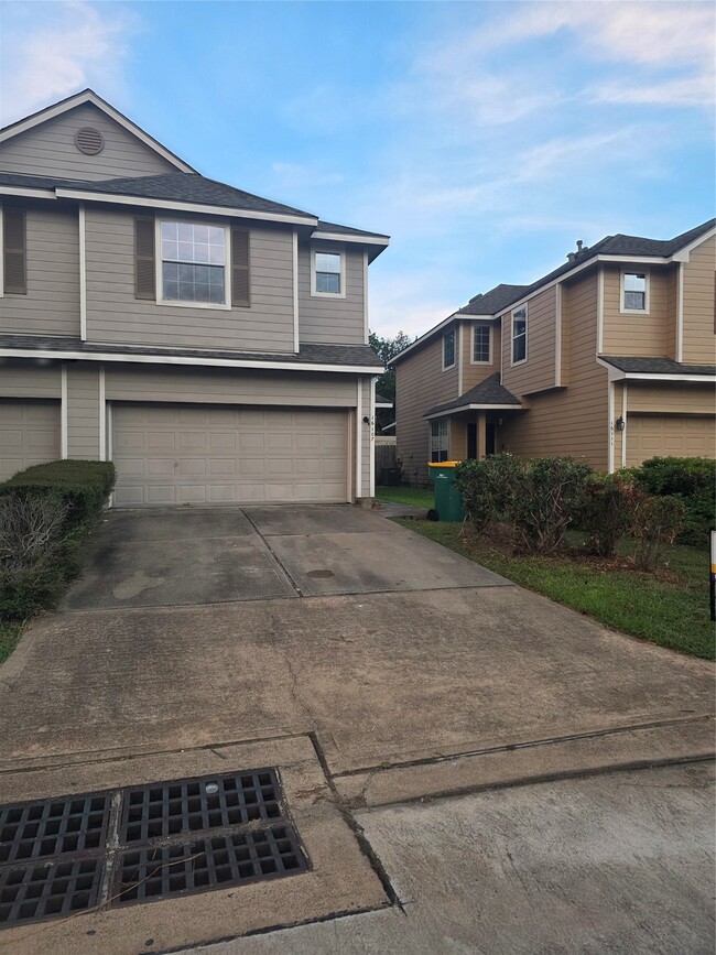 Photo - 16107 Sandy Path Ln