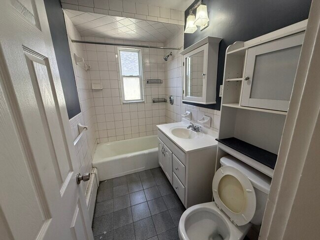 Photo - 89 Edenfield Ave Unit 89