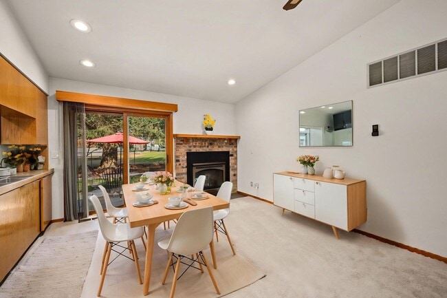 Photo - 9880 N Circle Dr