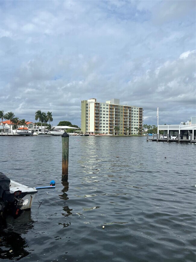 Photo - 3111 NE 29th St Unit 5