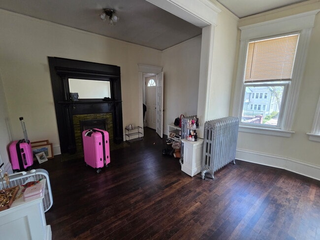 Photo - 2945 N Frederick Ave Unit Upper flat
