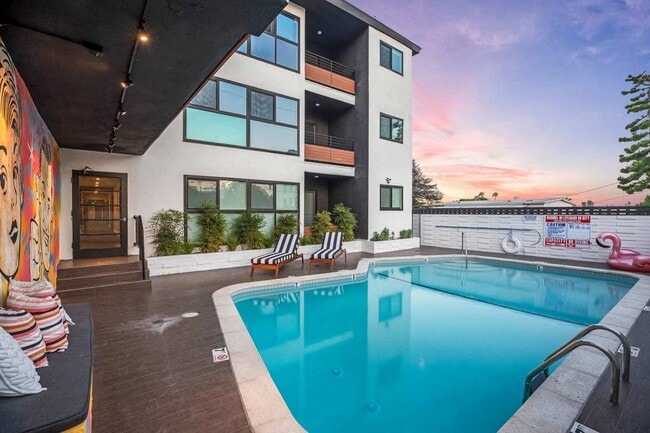 Photo - Element WeHo