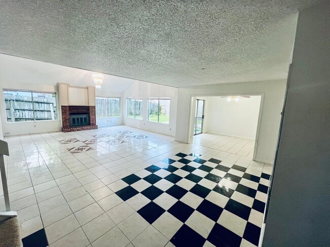 Photo - 12915 Ashford Knoll Dr