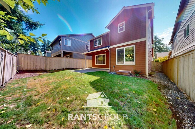 4322 Dudley Dr NE