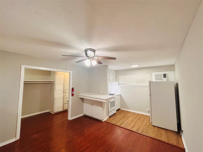 Photo - 8803 Timberside Dr Unit 4