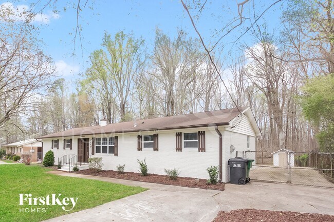 Building Photo - 2408 Gemway Dr