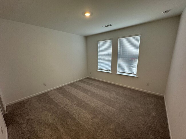 Photo - Beautiful 4 bed 3.5 Bath Home in Heart of Lawrenceville!