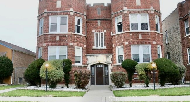 Building Photo - 7641 S Wabash Ave Unit 2S Rental