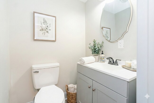 Photo - 1098 E 22nd Ave