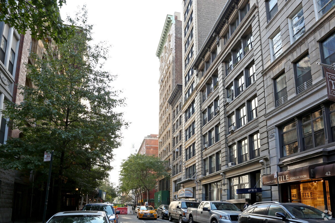Photo - 30 W 15th St