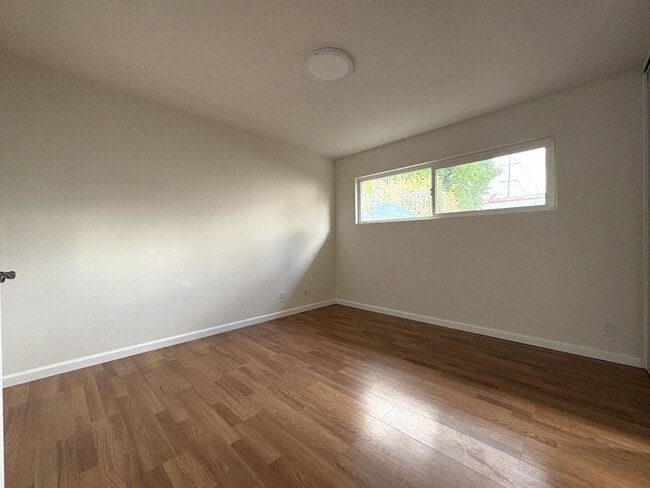 1061 Alma St Unit 1061