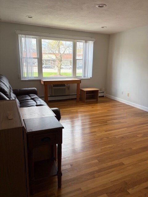 Photo - 31 Warren St Unit 1-1