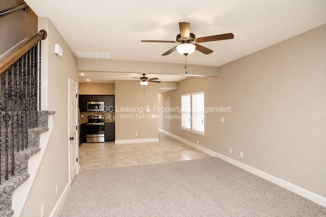 Photo - 2156 SW Timbertrace Ln