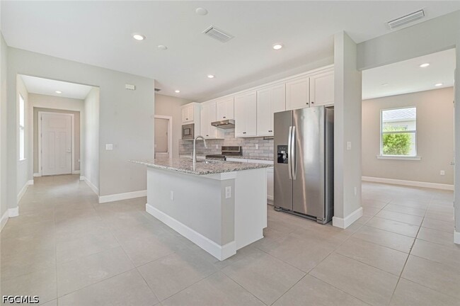 Photo - 42218 Edgewater Dr