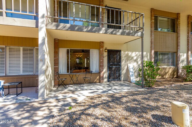 Building Photo - 4701 N 68th St Unit 239