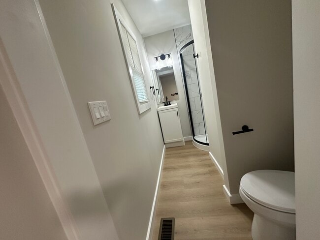 Photo - 102 Linda Dr