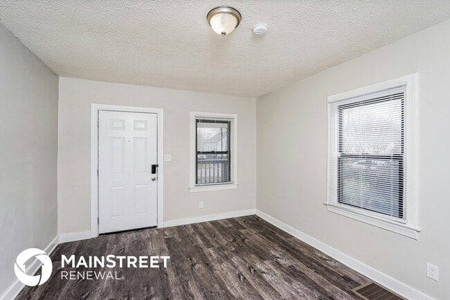 Photo - 2808 Conestoga Ave