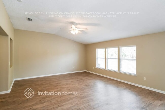 Photo - 11633 Brian Lakes Dr N