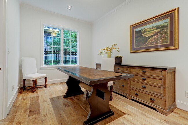 Photo - 1324 Wood Hollow Dr