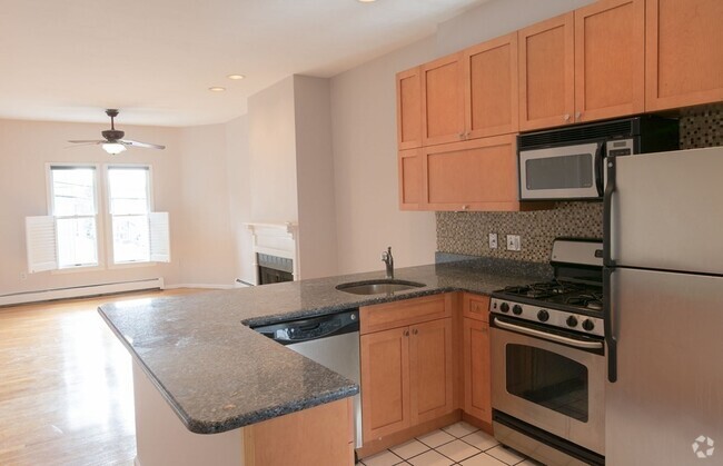 Building Photo - 186 W 7th St Unit 1 Rental