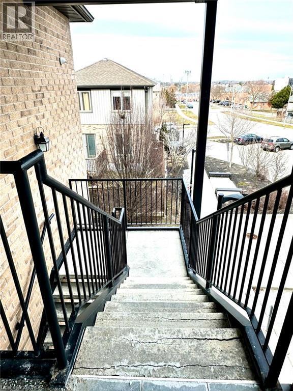 Photo - 185 Windale Crescent Unit 3B