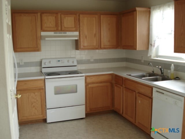 Photo - 1205 Saddle Dr