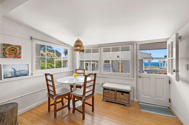 Photo - Woods Cove Furnished Cottage