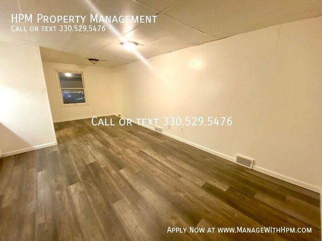 Photo - 1214 Woodward Pl NW Unidad 4