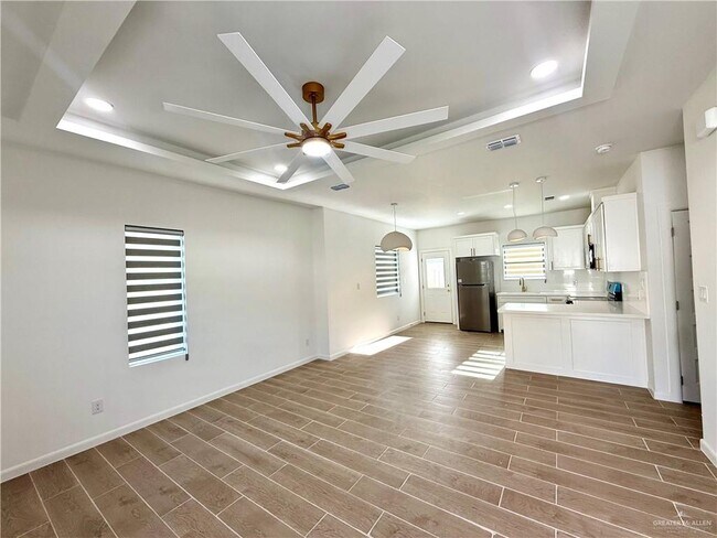 2705 Brookside Bend St Unit 3