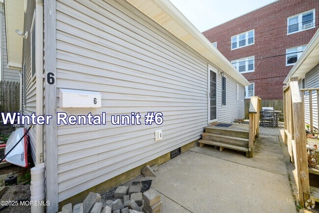 Building Photo - 107 3rd Ave Rental