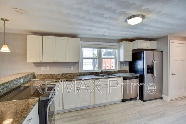 Photo - 7304 Major Ave