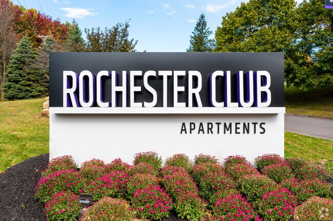 Photo - Rochester Club Apartments