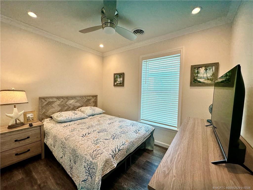 Photo - 2506 Heron Way
